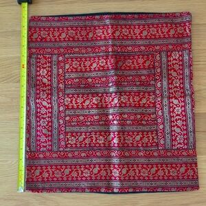 17" Square Accent Pillow Cover - Red and Gold Persian Design (NWOT)